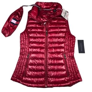 Tommy Hilfiger Women's Lightweight Red Packable Puffer Vest w/Travel Bag, Size S